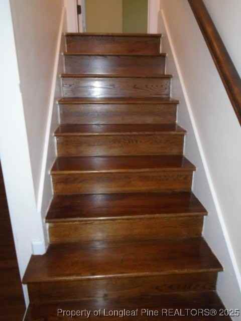 3503 Farm Circle Rd - Photo 7 of 18