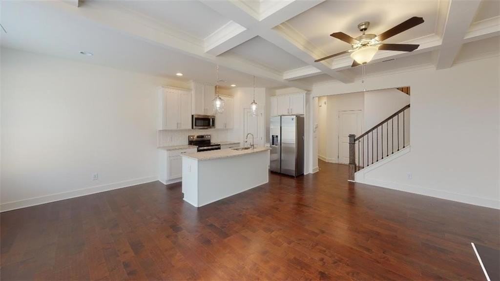 2253 Mulsanne Dr - Photo 3 of 28