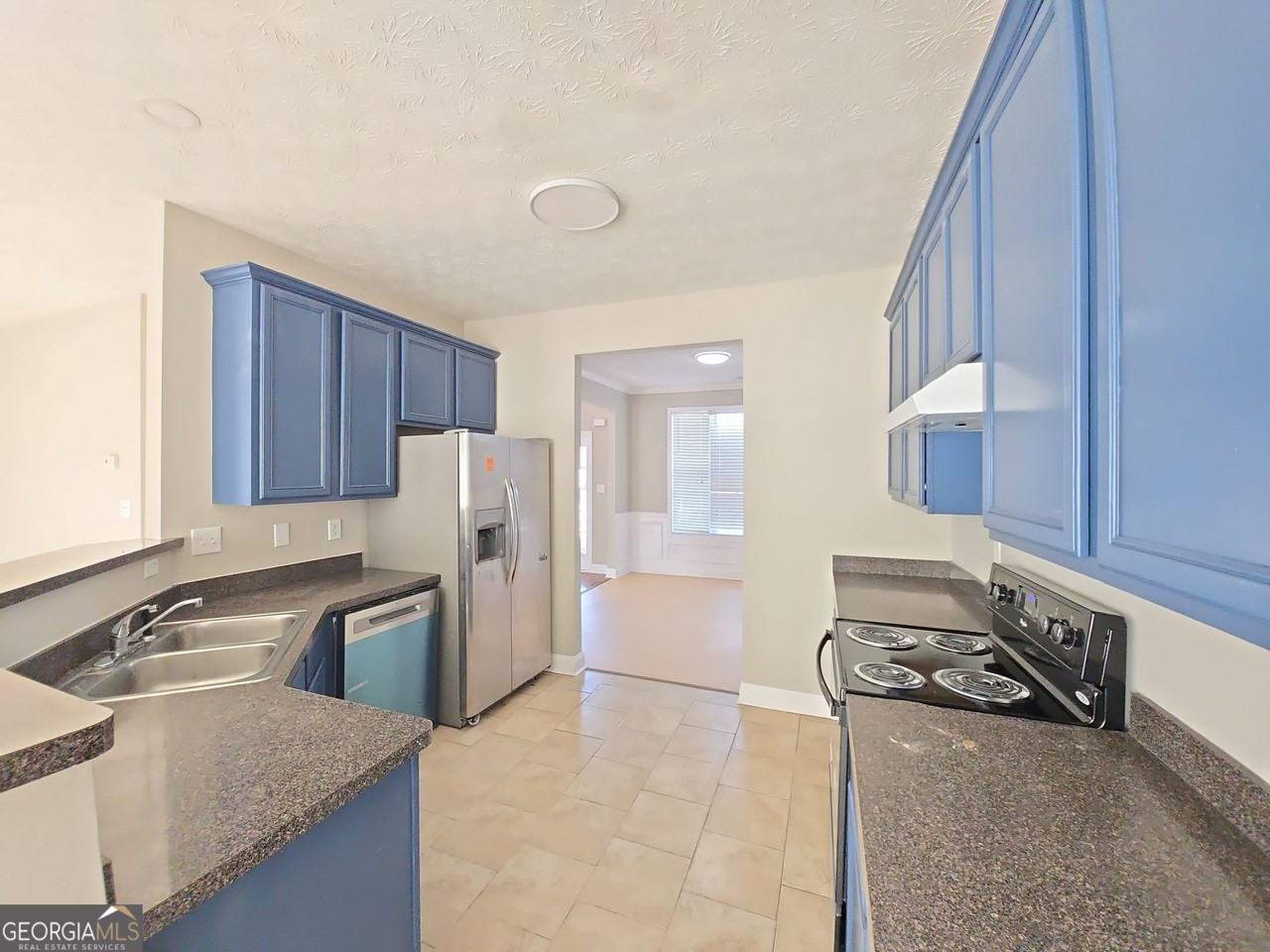 437 Bedford Xing - Photo 6 of 18