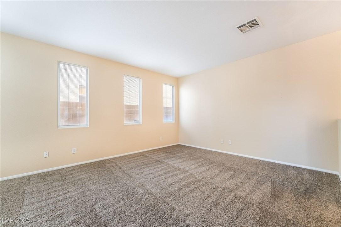 744 Blue Barrel St - Photo 6 of 39