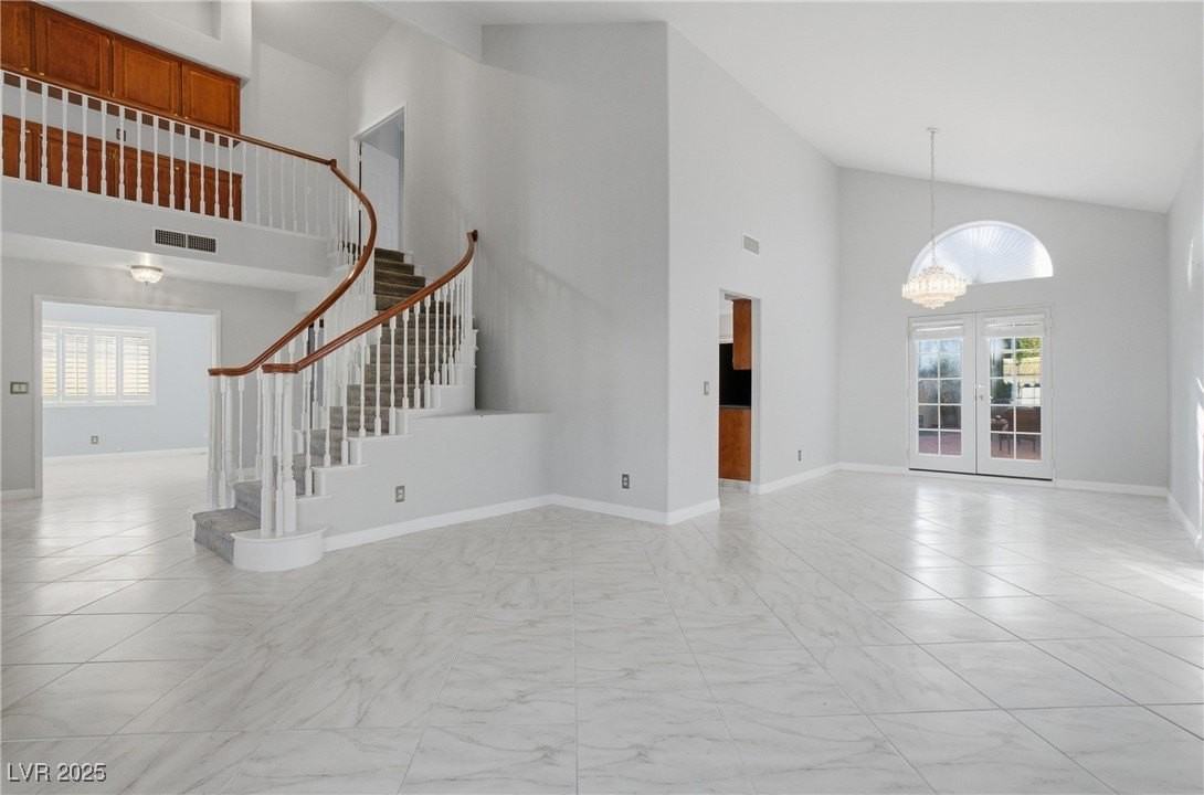 2001 Madagascar Ln - Photo 3 of 37