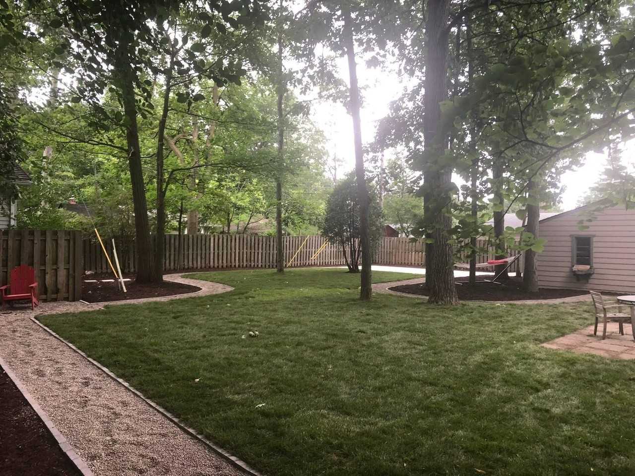 1433 Catalina Dr - Photo 4 of 37