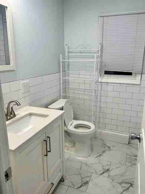 107 Waverly St #1 - Photo 4 of 13