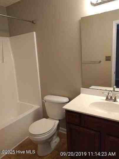 204 Glen Cannon Dr - Photo 6 of 11