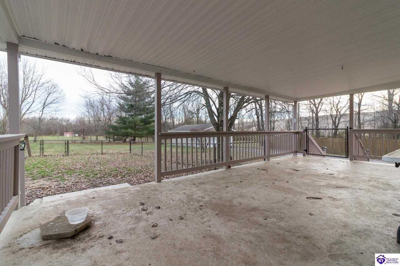 2588 Hutcherson Ln - Photo 7 of 37