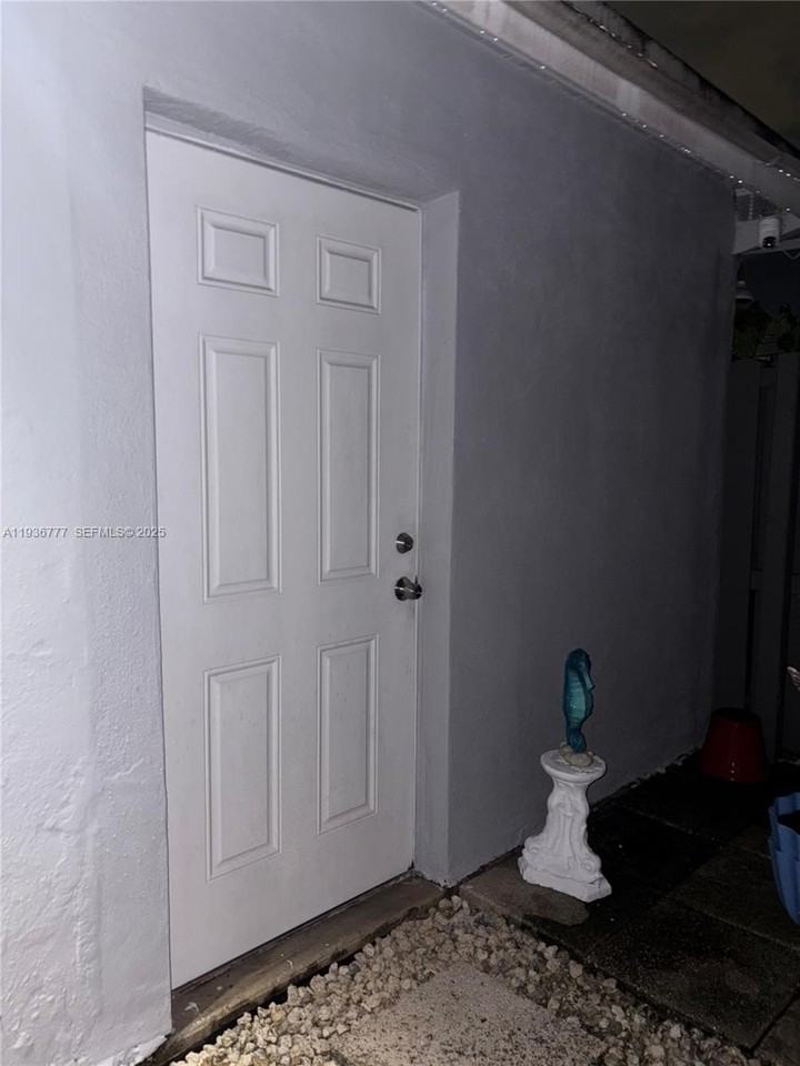 2315 Cleveland St #0 - Photo 3 of 11