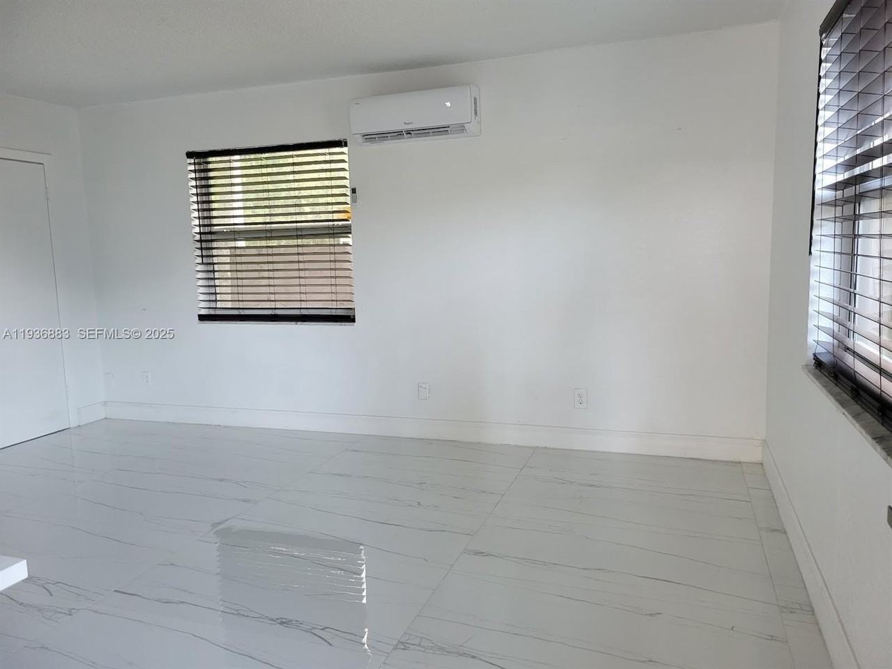 1300 Nw 4th Ave #B - Photo 3 of 12