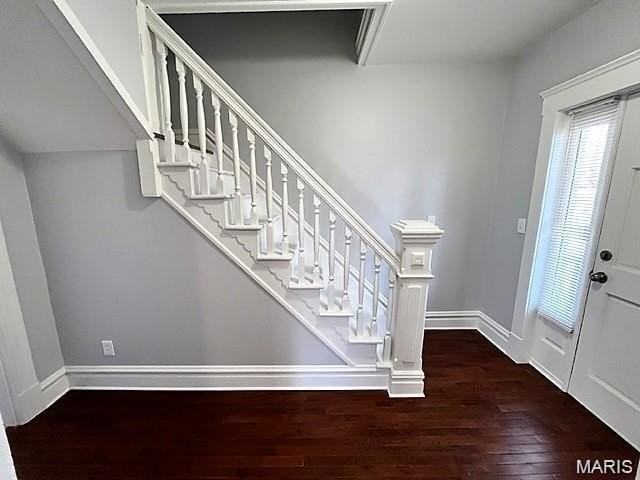 7148 Kensington Ave - Photo 3 of 19