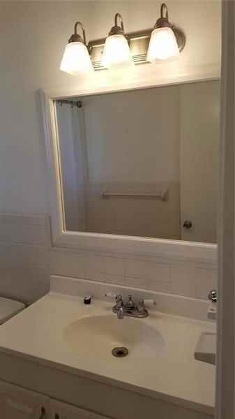 2734 Fillmore St #3E - Photo 7 of 8