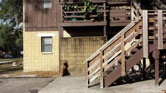 701 Sw 67th Ter #D - Photo 1 of 1