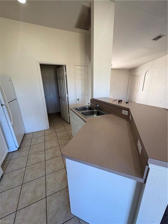 2702 Sw 9th Ave - Photo 2 of 8