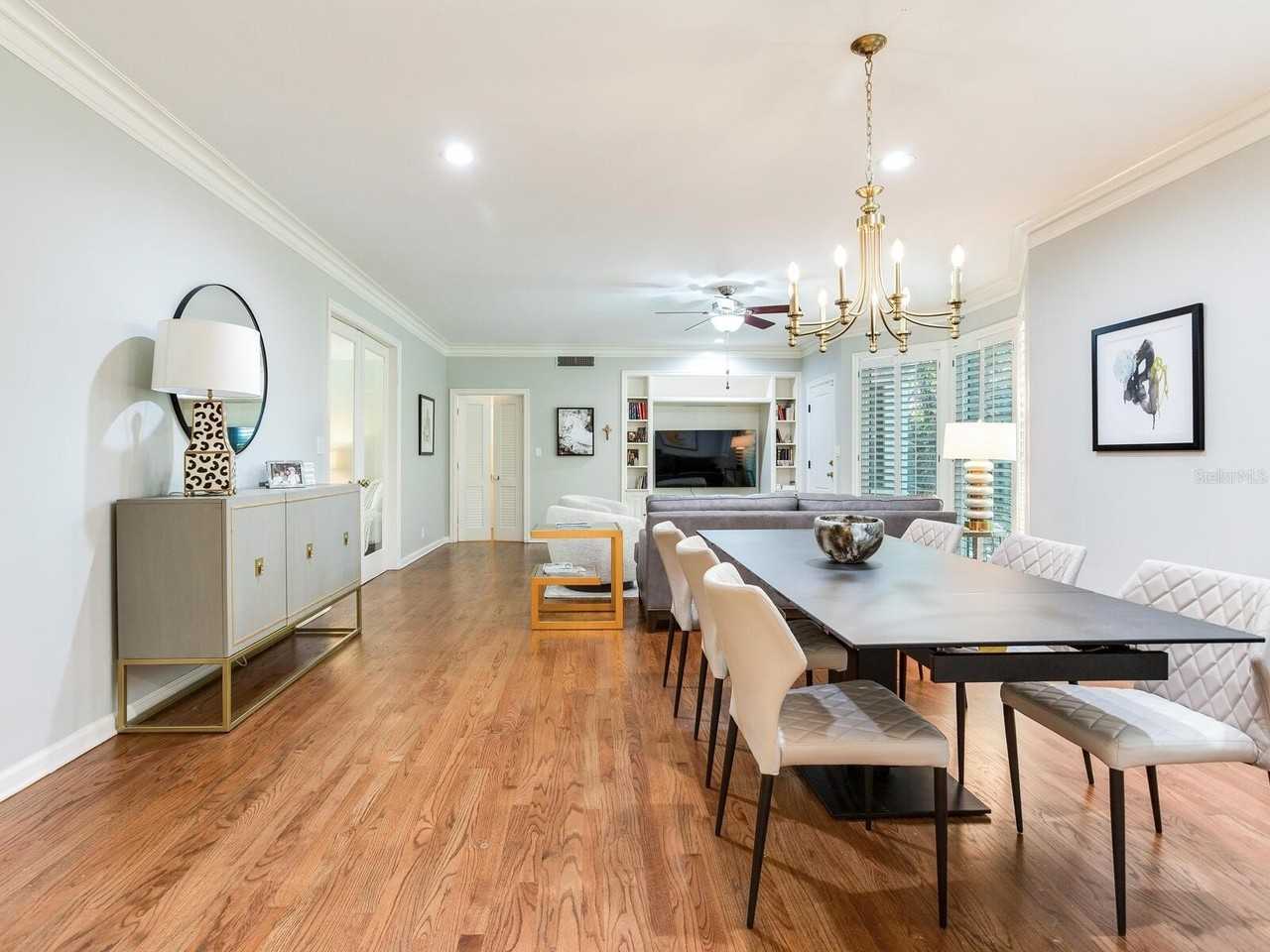 3401 S Almeria Ave - Photo 3 of 36