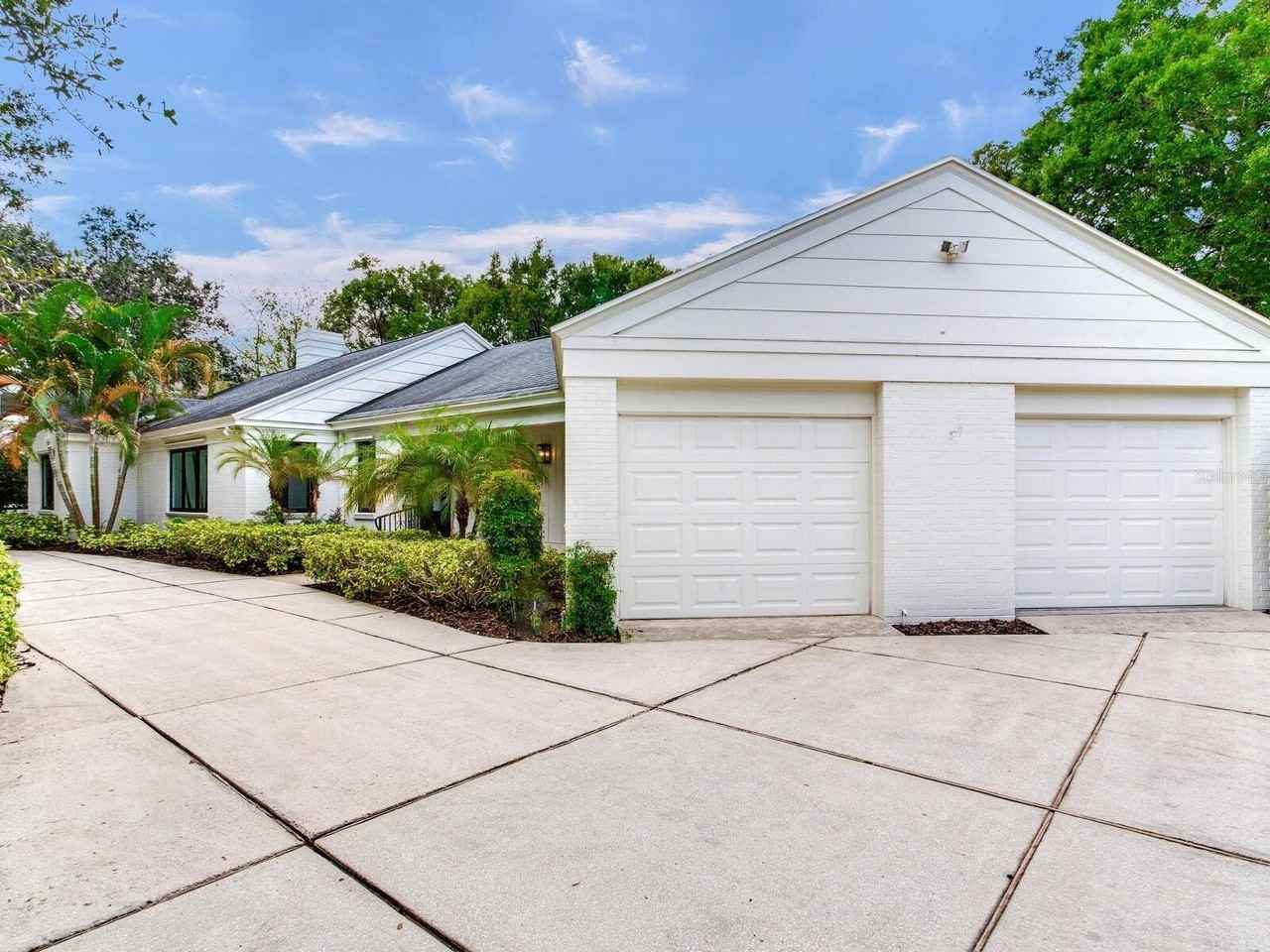 3401 S Almeria Ave - Photo 6 of 36