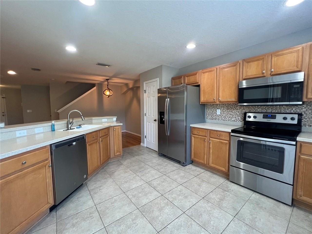 1509 Water Terrace Ln - Photo 3 of 15