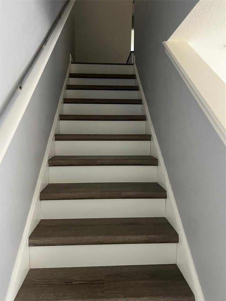 2031 Searay Shore Dr - Photo 6 of 15