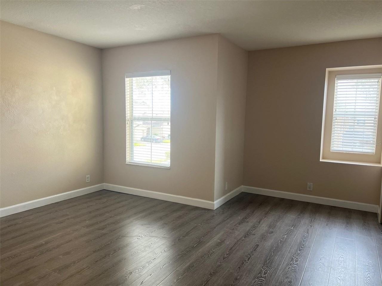 2031 Searay Shore Dr - Photo 7 of 15