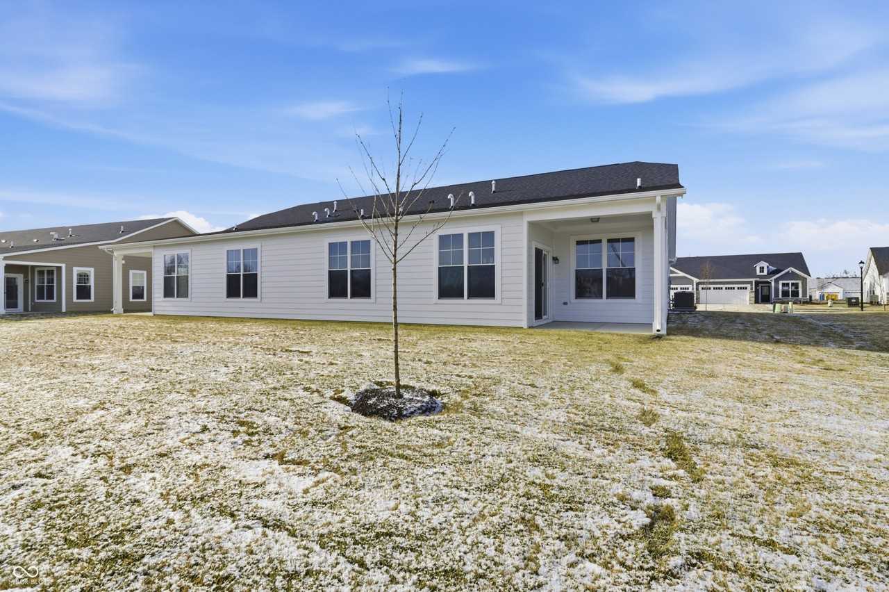 2855 Piper Pl - Photo 4 of 43