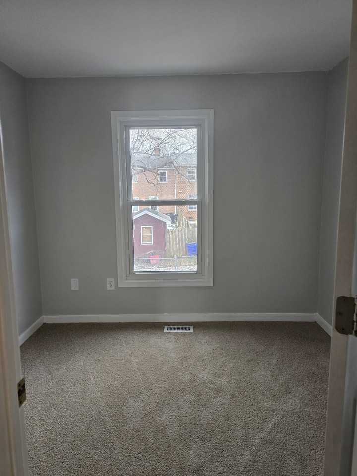 9 Warthens Way #1 - Photo 2 of 9