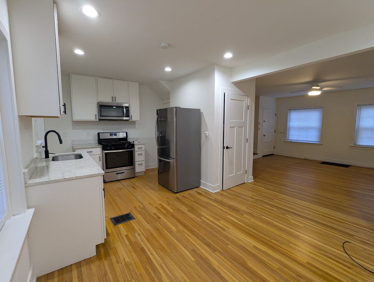 2356 Berwick Blvd #1 - Photo 5 of 10