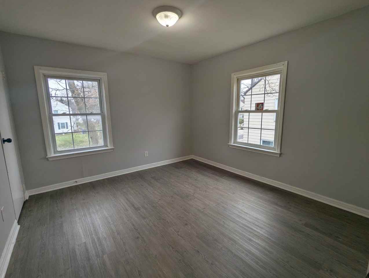 2880 Ruhl Ave #1 - Photo 2 of 11