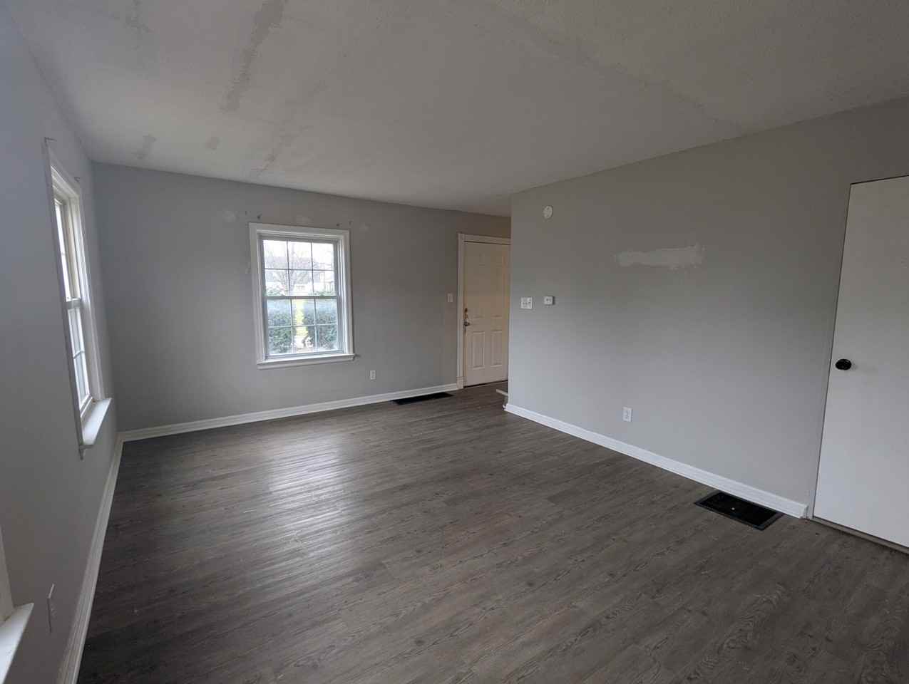 2880 Ruhl Ave #1 - Photo 4 of 11