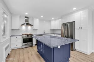 featured image of 283 Spring St Apt 3a #3A