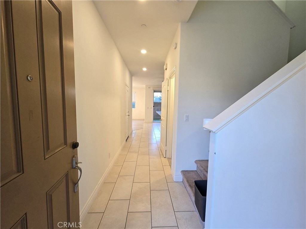 3172 E Mt Rainier Dr - Photo 3 of 35