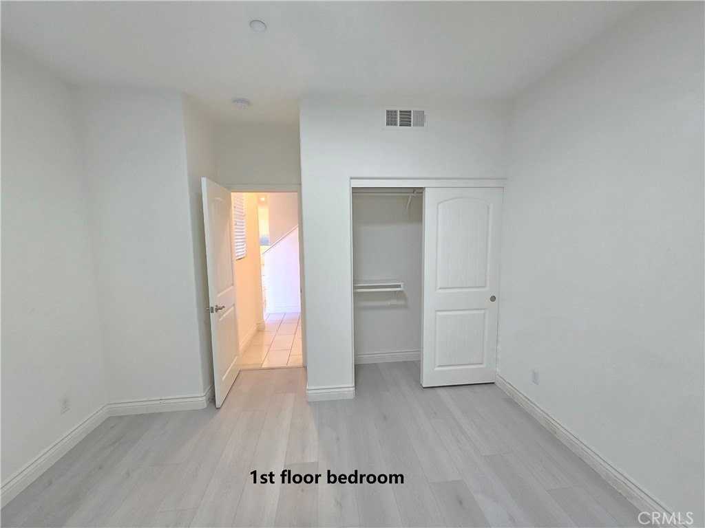 3172 E Mt Rainier Dr - Photo 6 of 35