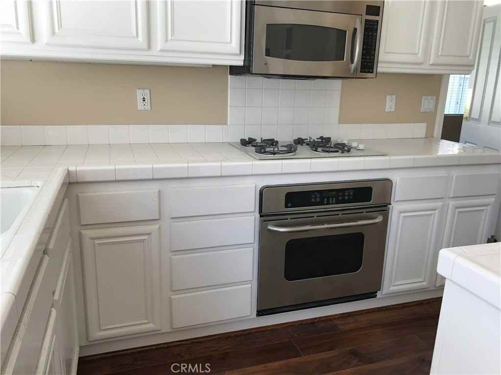 36 Del Ventura - Photo 3 of 38