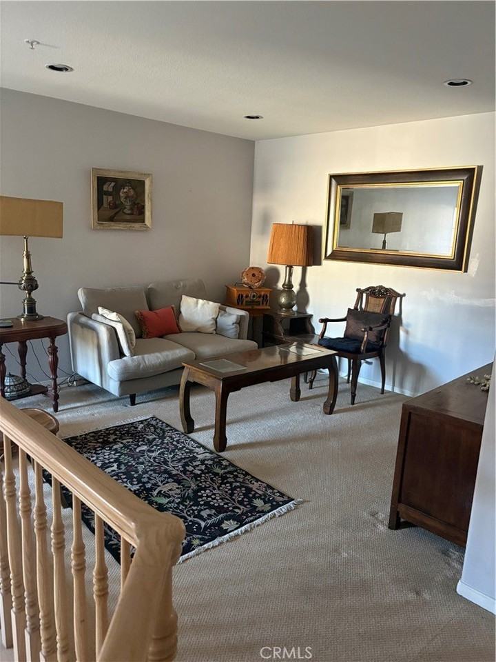 10 Bayonne - Photo 3 of 3