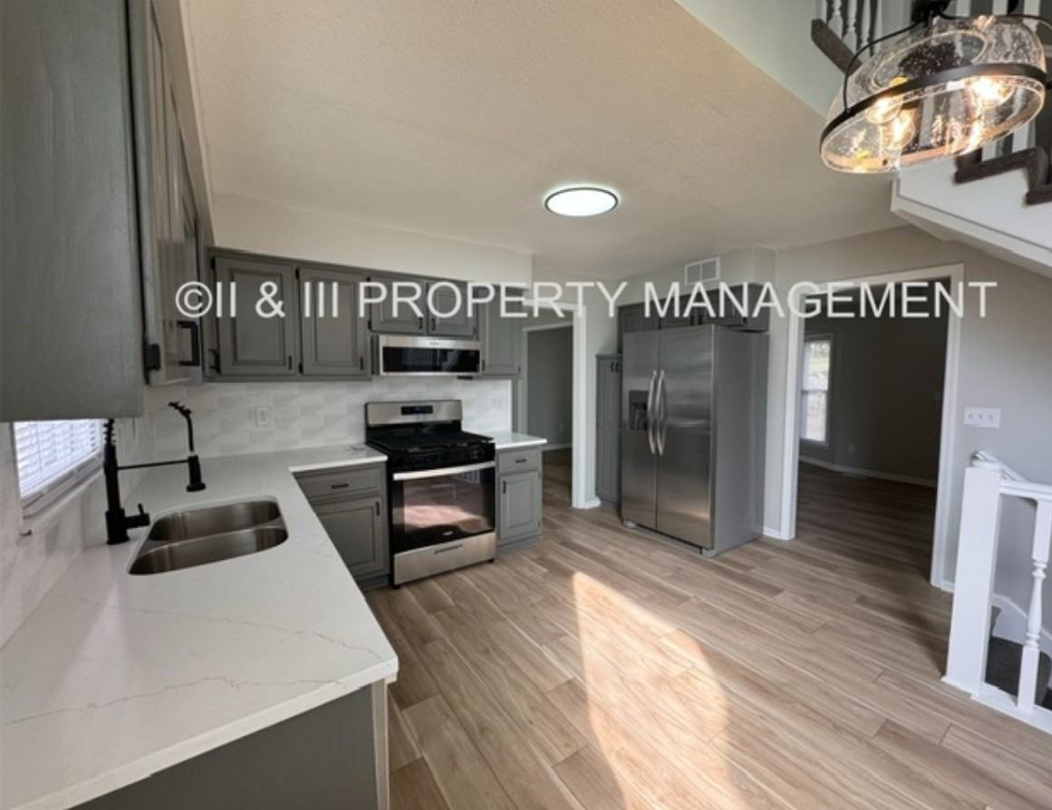 14533 W 86th Ter #1 - Photo 7 of 35