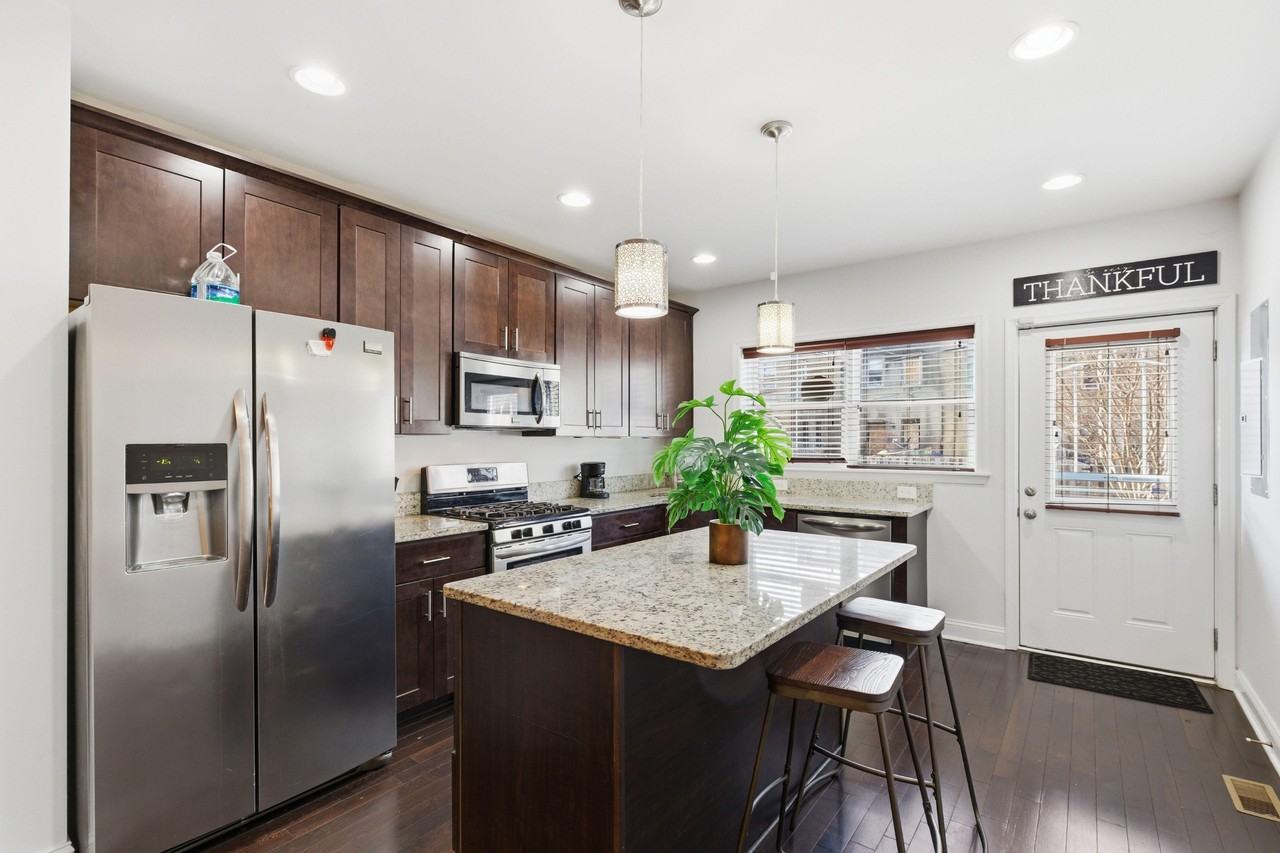 Mcdonogh St - Photo 4 of 8