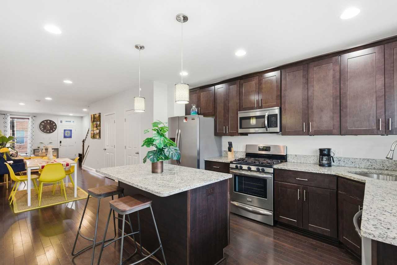 Mcdonogh St - Photo 5 of 8