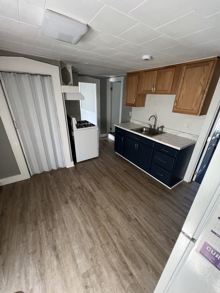 72 Wales St #3 - Photo 5 of 15