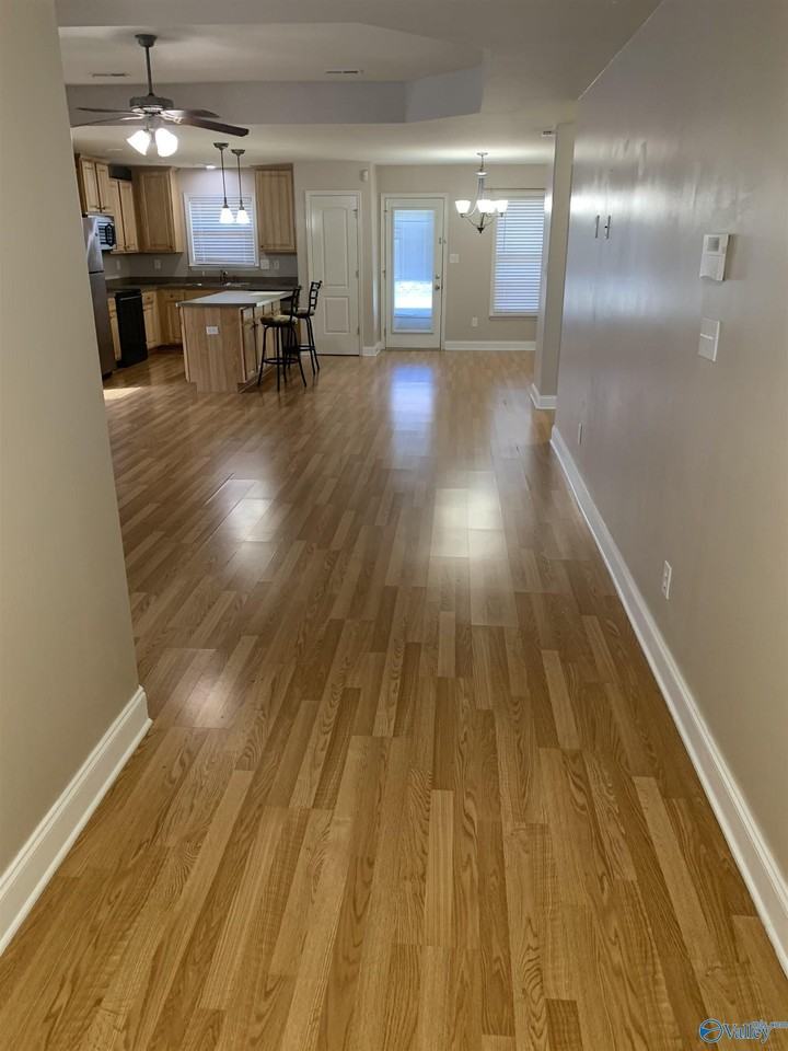 101 Oxfordwill Ct - Photo 3 of 26