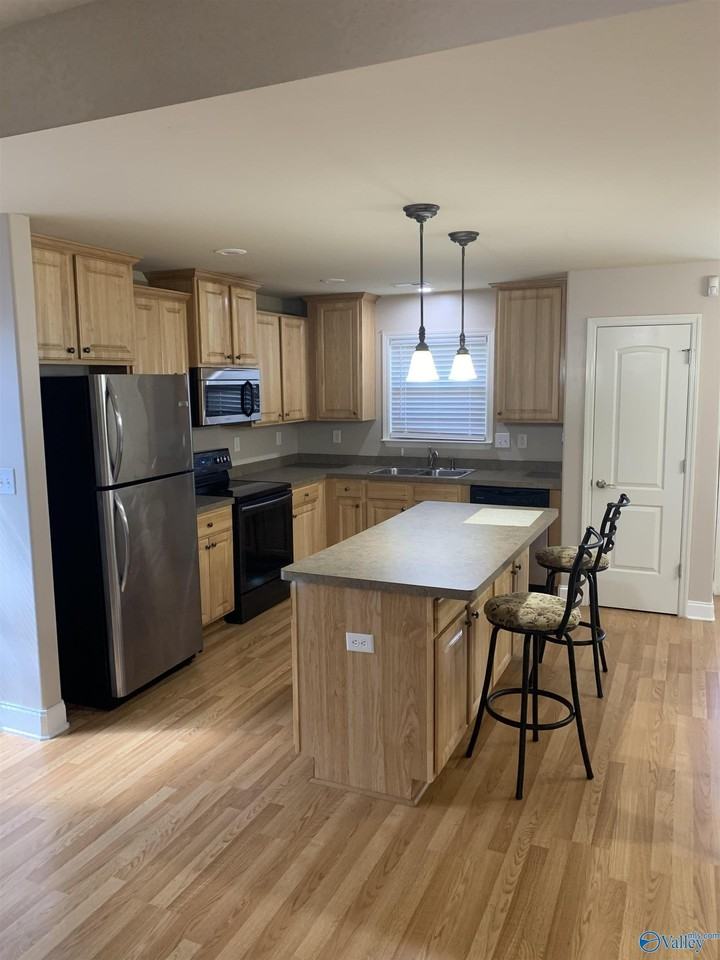 101 Oxfordwill Ct - Photo 7 of 26