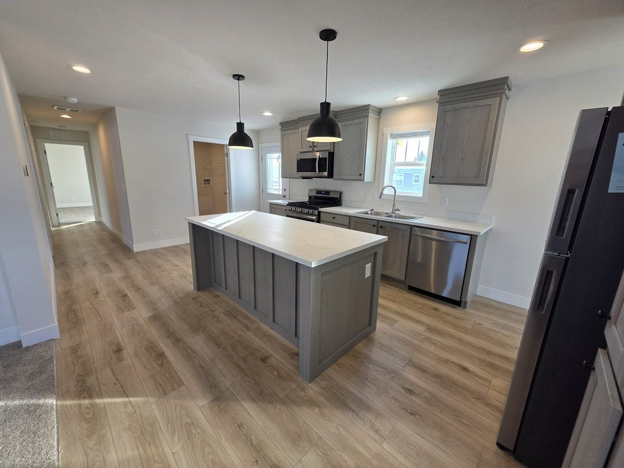 175 N Michigan Ave #207 - Photo 3 of 13