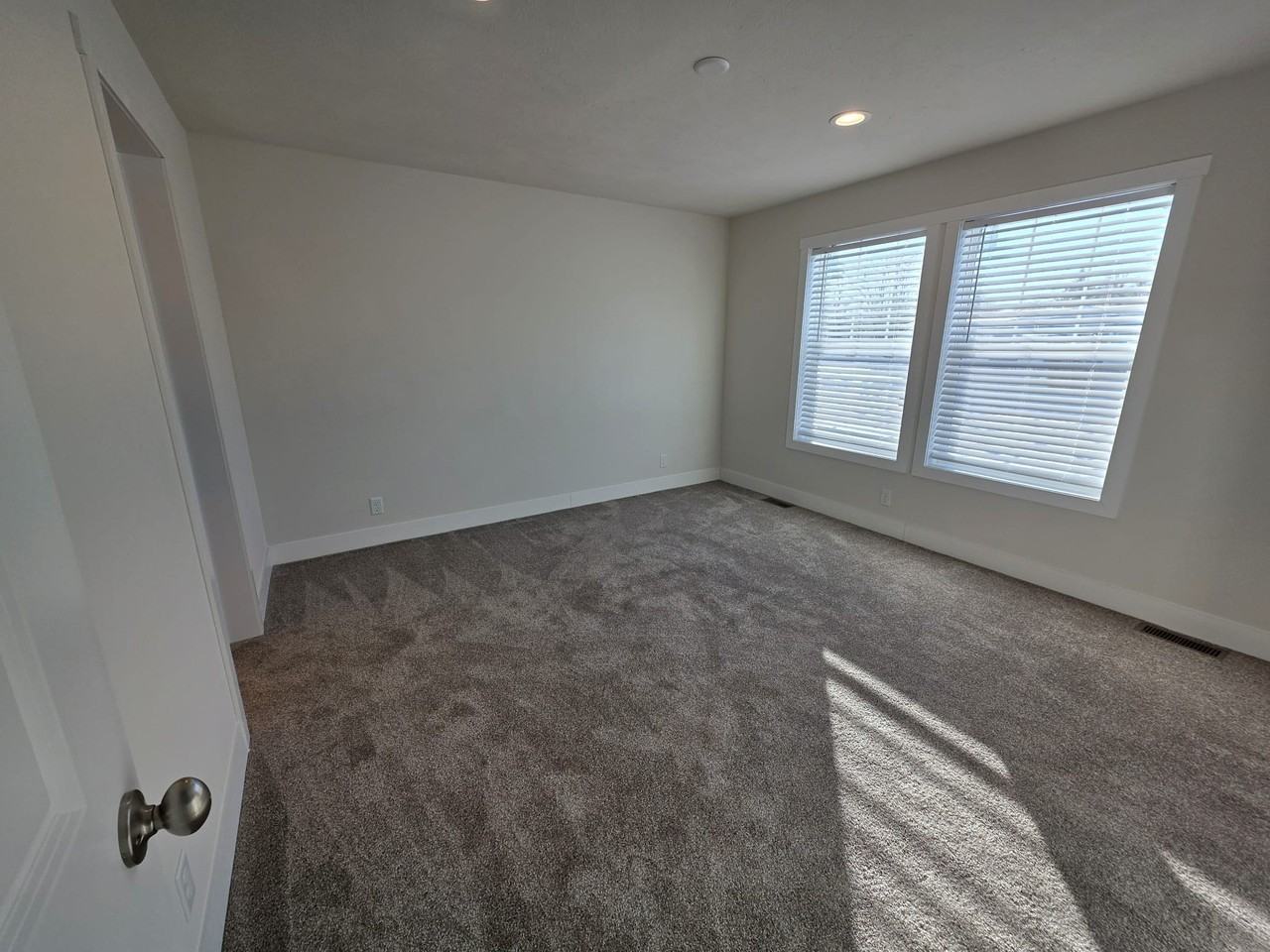 175 N Michigan Ave #207 - Photo 6 of 13