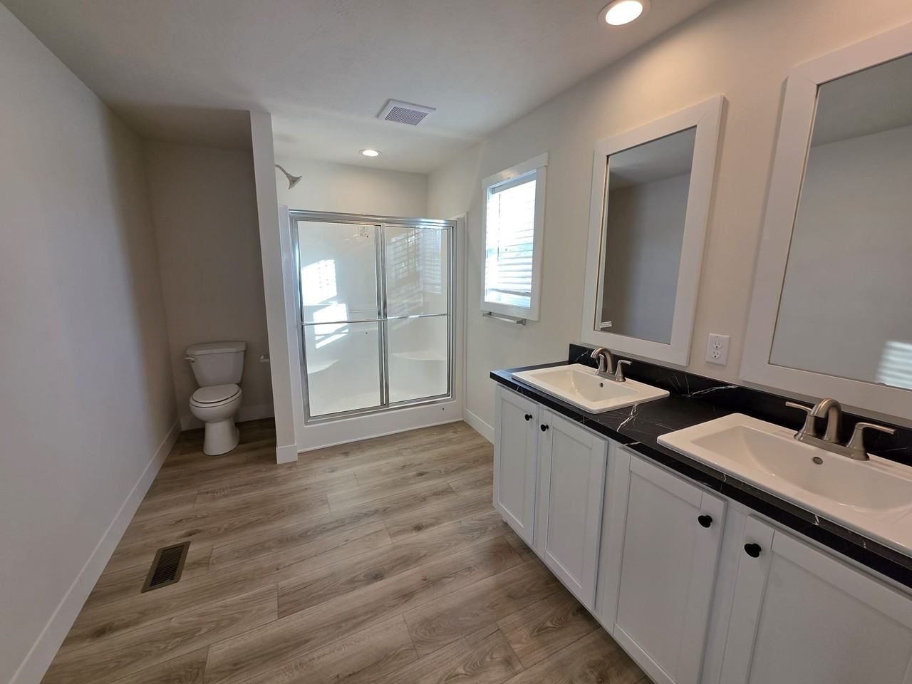 175 N Michigan Ave #207 - Photo 7 of 13