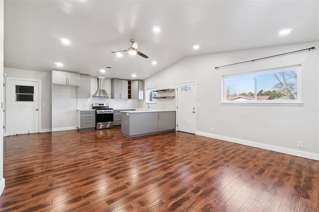 4824 Elmview Dr - Photo 2 of 35