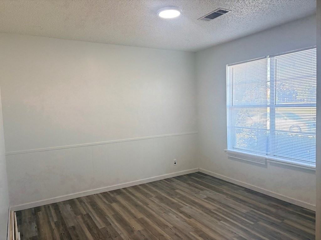 3527 W Wadley Ave - Photo 6 of 11