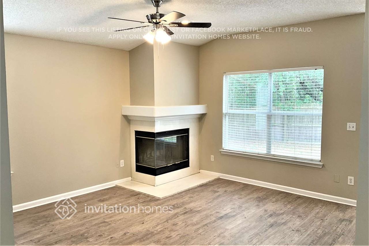 12370 Carriann Cove Trl S - Photo 3 of 21