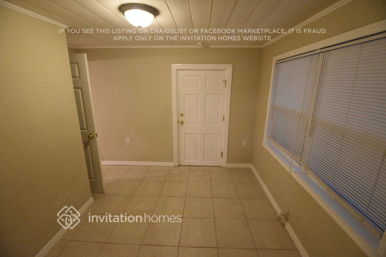 4710 21st Ave N - Photo 7 of 12