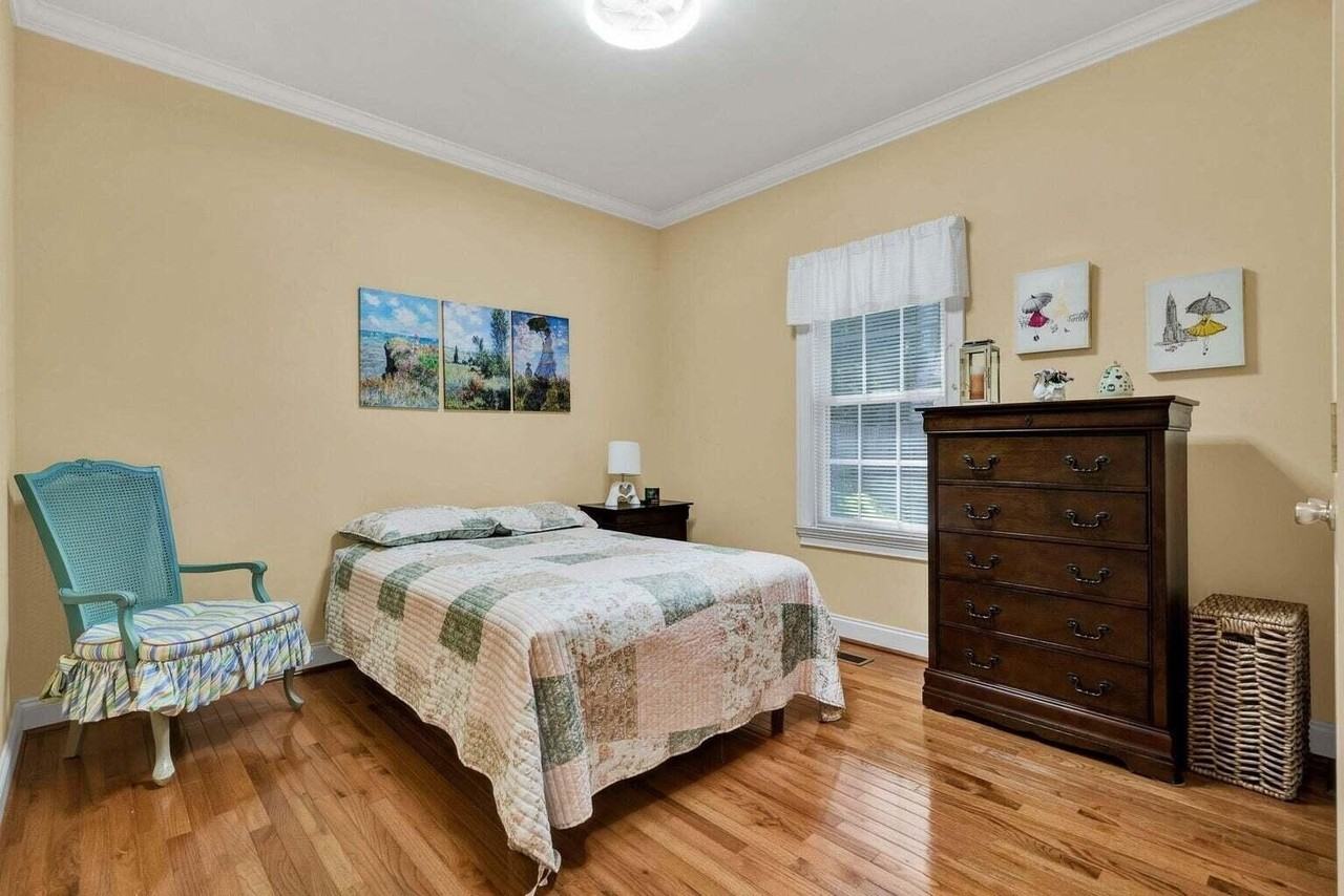 1865 Weston Pl Nw - Photo 4 of 30