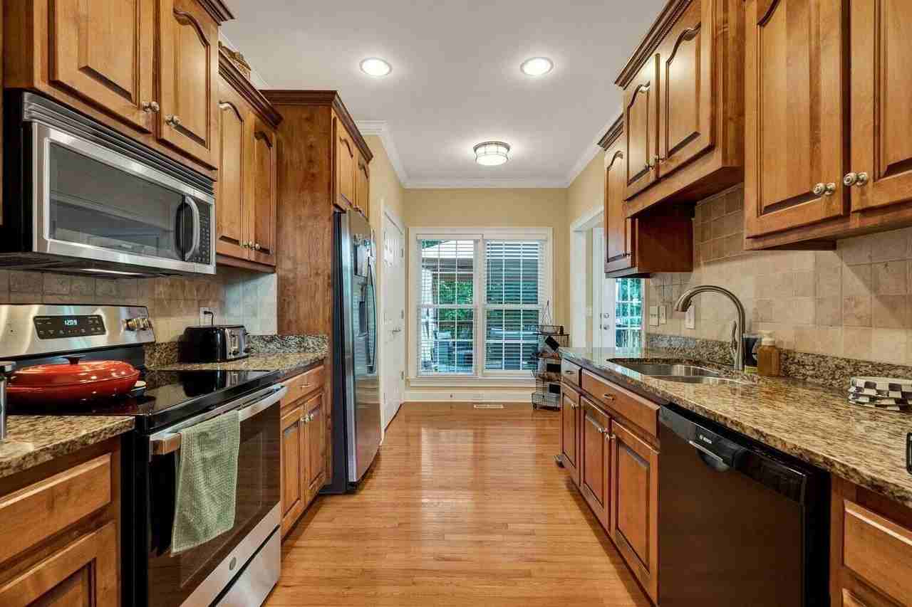 1865 Weston Pl Nw - Photo 7 of 30