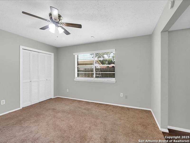 8406 Daycoach Ln - Photo 7 of 20