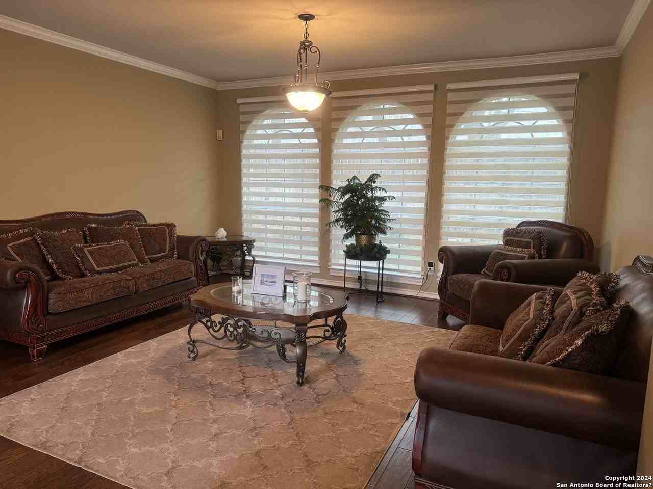 3 Lindquist - Photo 7 of 35