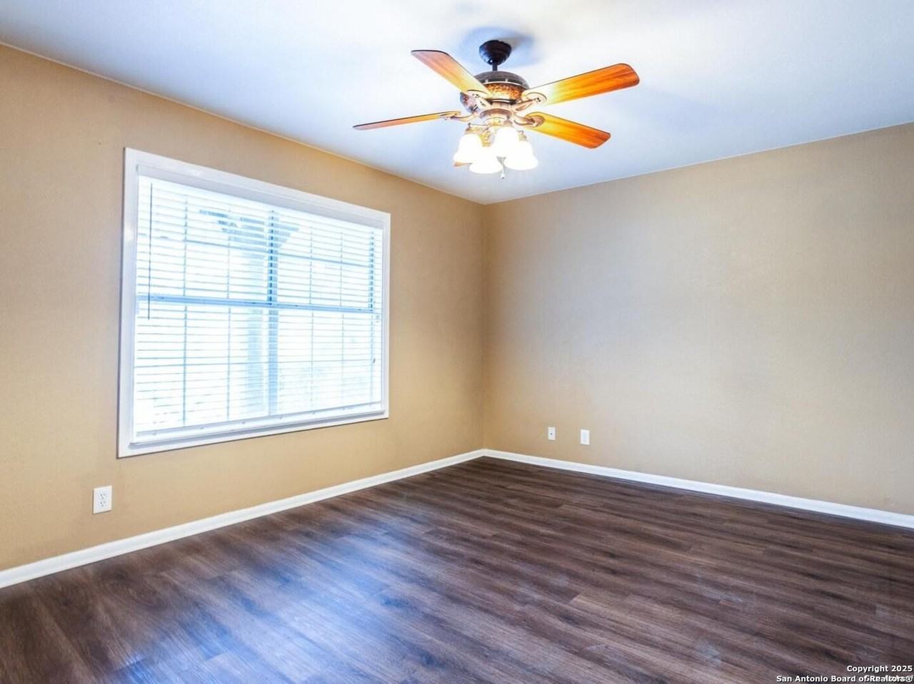 1002 Mount Riga - Photo 5 of 22