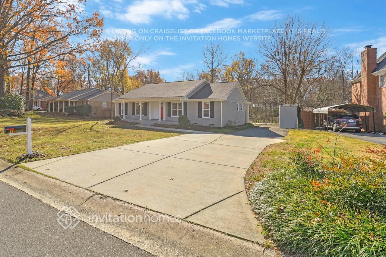 7410 Marlbrook Dr - Photo 3 of 28