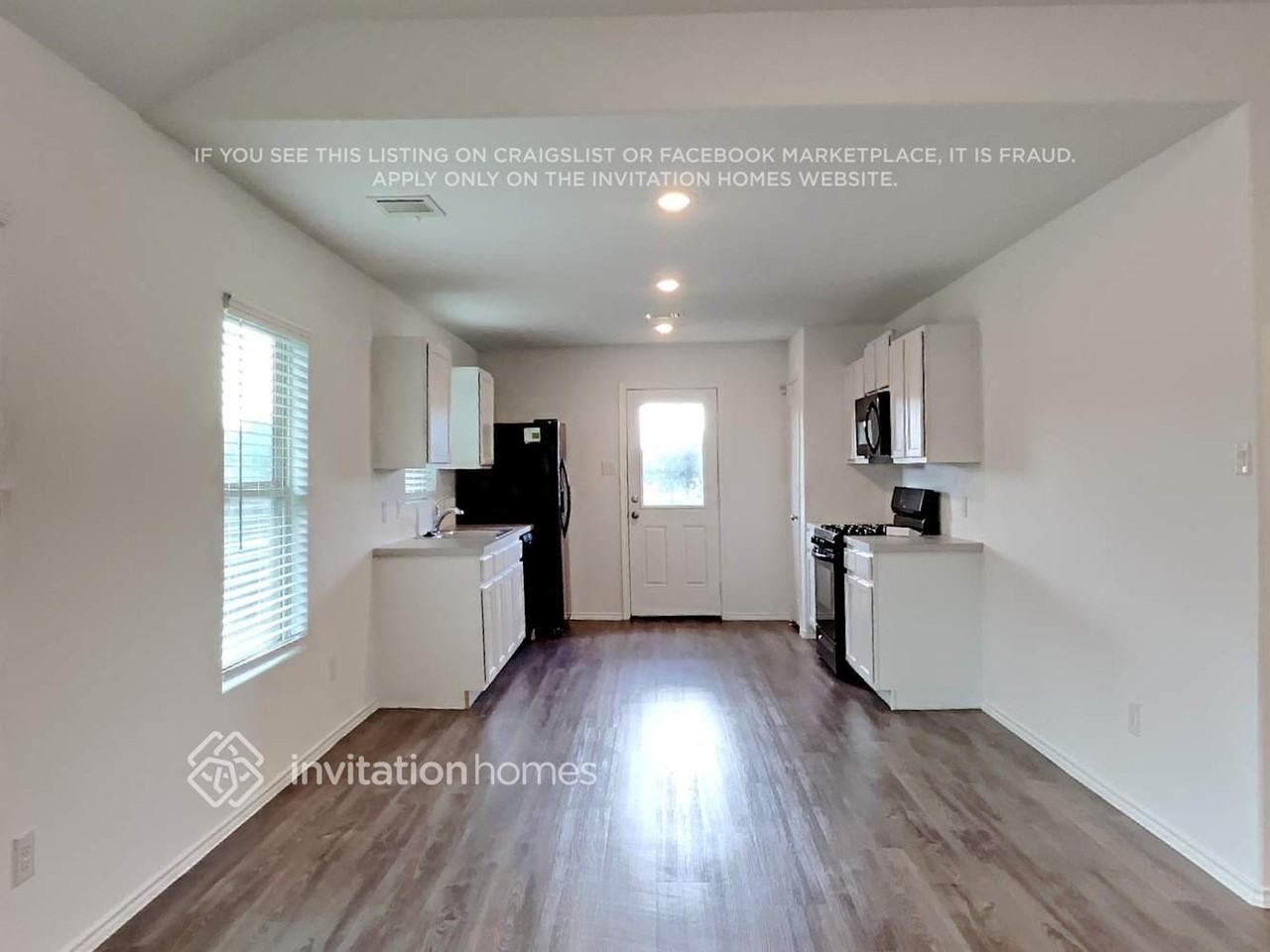 5924 Rimini Landing Ln - Photo 5 of 13